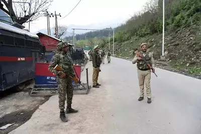 Pahalgam Terror Attack : मोदी के विमान का रूट बदला, अब पाकिस्तान को डरना चाहिए Pahalgam Terror Attack