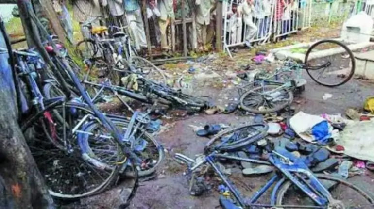 Malegaon Blast Case : मालेगांव केस में सारे सबूतों की कोर्ट में उड़ी धज्जियां, 17 साल बाद आया फैसला, प्रज्ञा ठाकुर समेत सभी बरी Special NIA court acquits all accused in Malegaon Blast Case