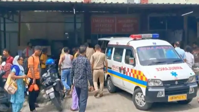 Mansa Devi : तार टूटने की अफवाह फैली और मच गई मनसा देवी मंदिर में भगदड़ Stampede at Mansa Devi Temple in Haridwar