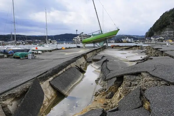 Why Japan has so many earthquakes : जापान में क्यों आते हैं इतने ज्यादा भूकंप, फिर भी तबाही कम क्यों? Why Japan has so many earthquakes