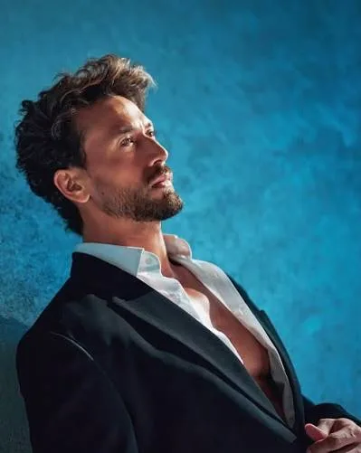 टाइगर श्रॉफ पर हमला, लॉरेंस बिश्नोई गैंग का आया नाम Attack on Tiger Shroff Lawrence Bishnoi gang claims responsibility